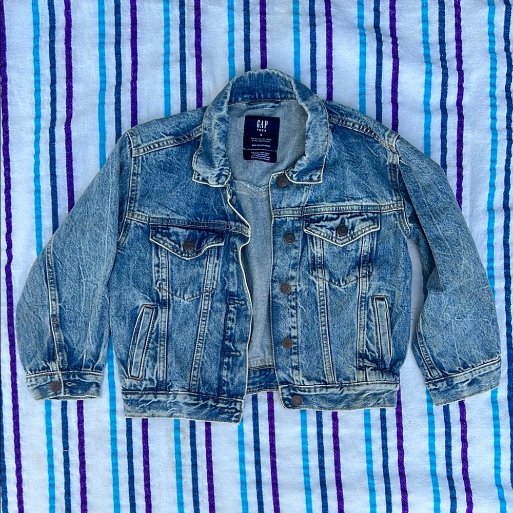 GAP Light Wash Denim Jacket